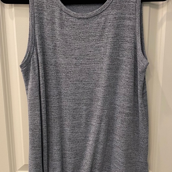 Cupid sleeveless knotted grey tunic. - Picture 3 of 6